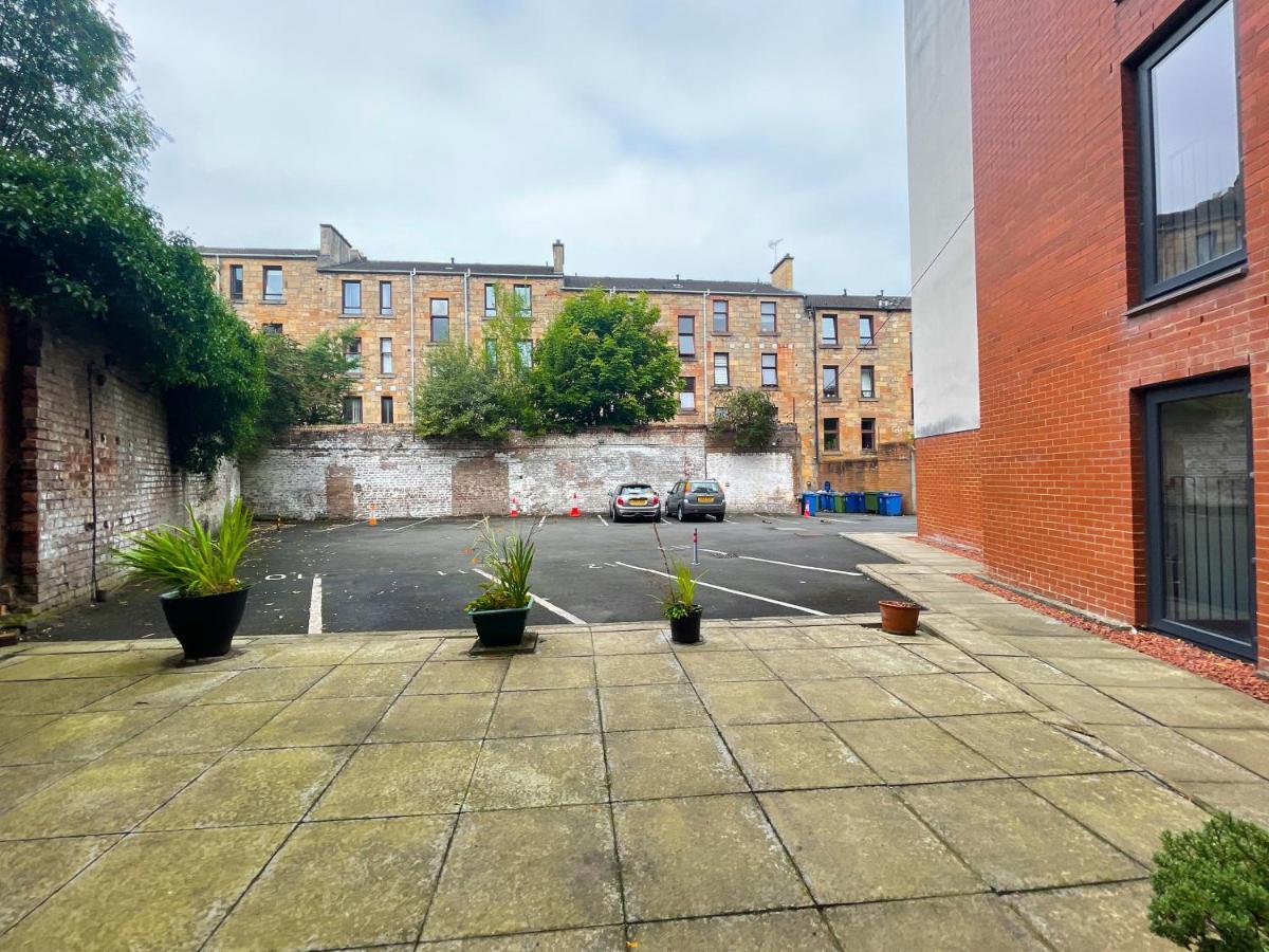 Kelvingrove 2 Bedroom Apartment - Private Parking Glasgow Esterno foto