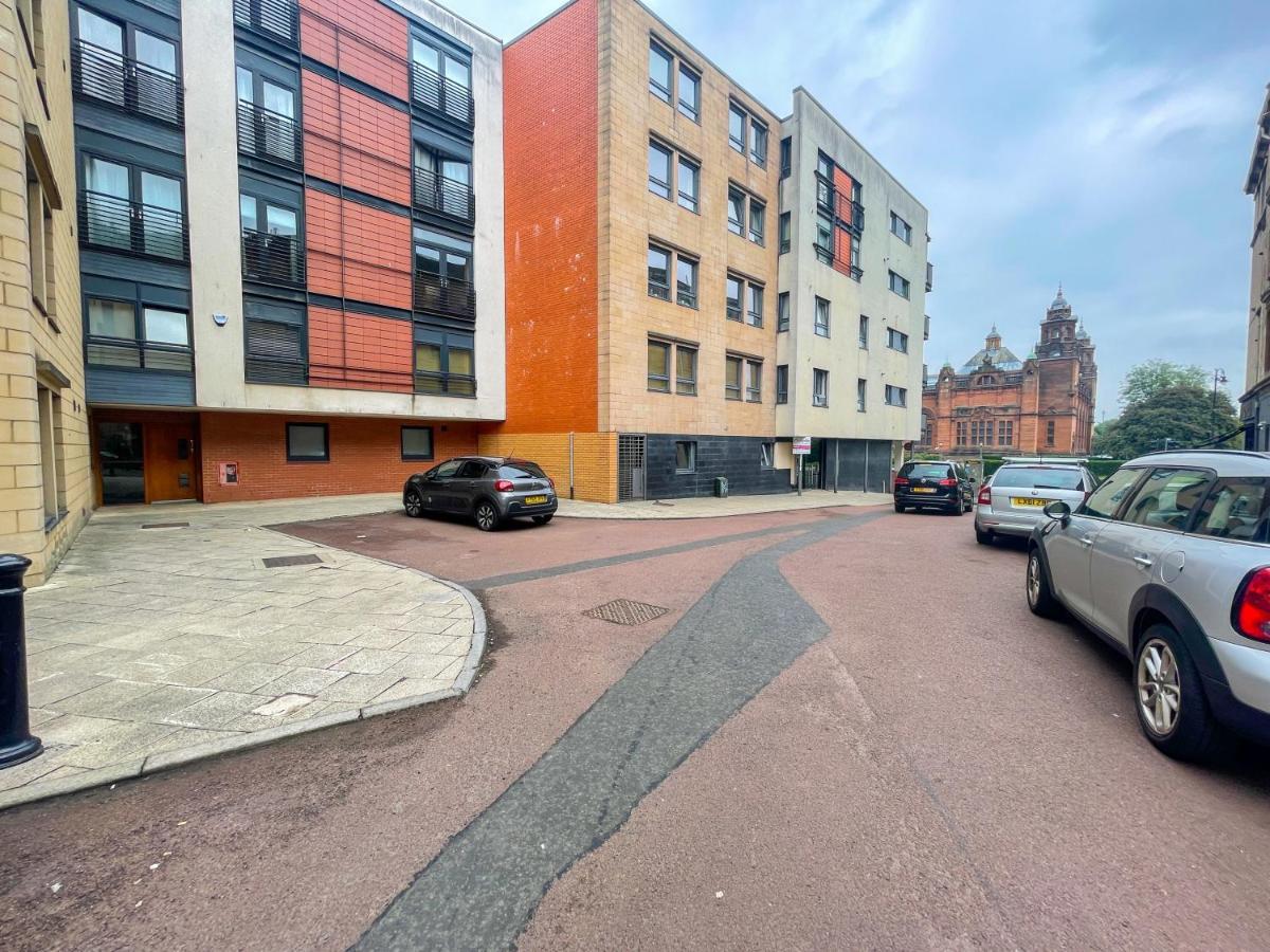 Kelvingrove 2 Bedroom Apartment - Private Parking Glasgow Esterno foto