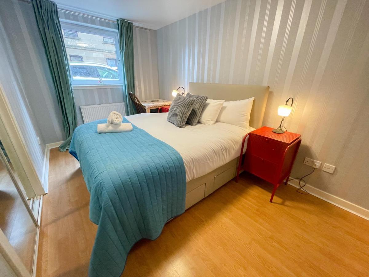 Kelvingrove 2 Bedroom Apartment - Private Parking Glasgow Esterno foto